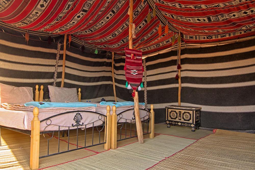 Desert Retreat Camp Al Wāşil Habitación foto
